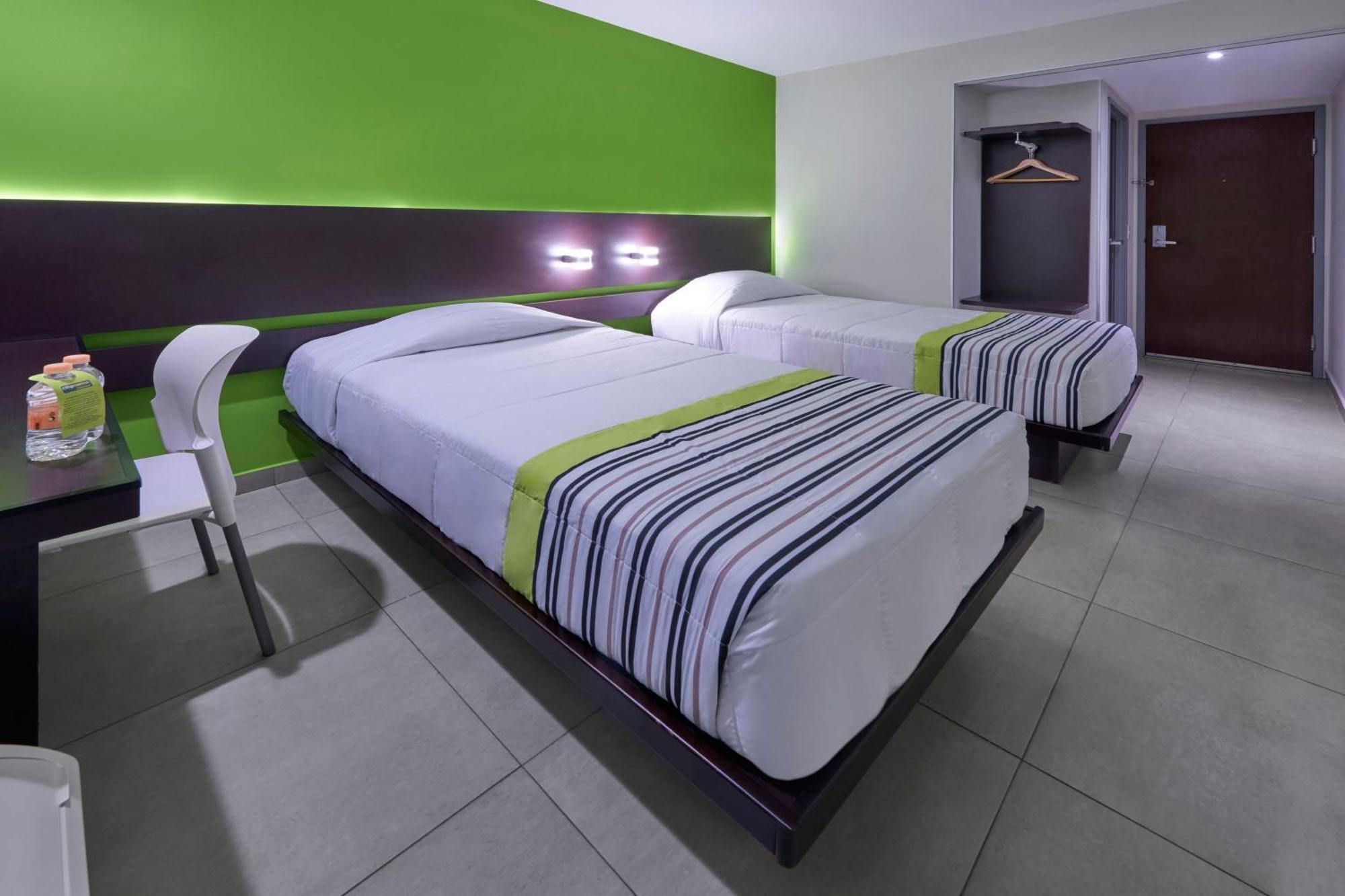 City Express Junior By Marriott Cancún Exteriör bild