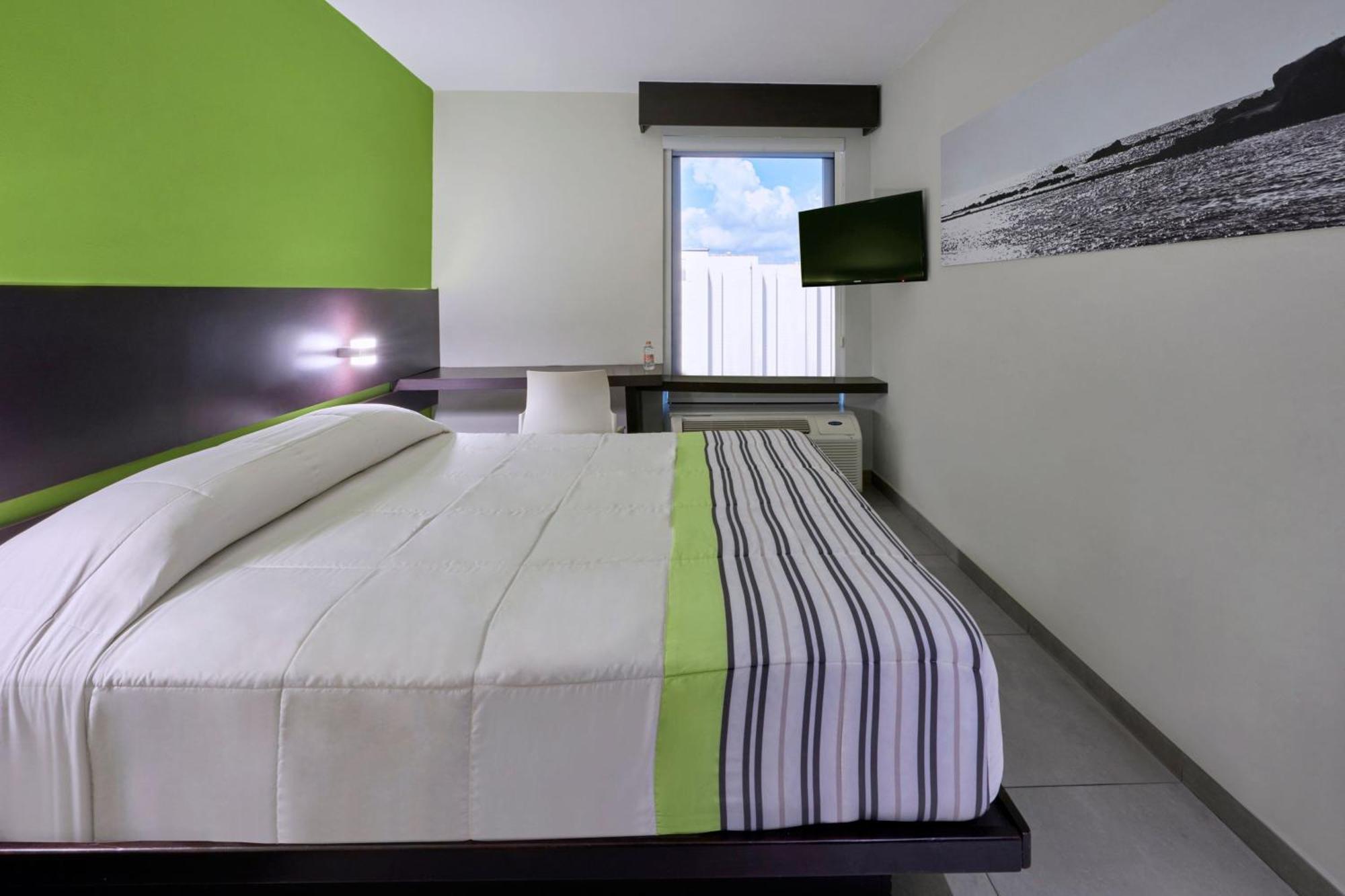 City Express Junior By Marriott Cancún Exteriör bild